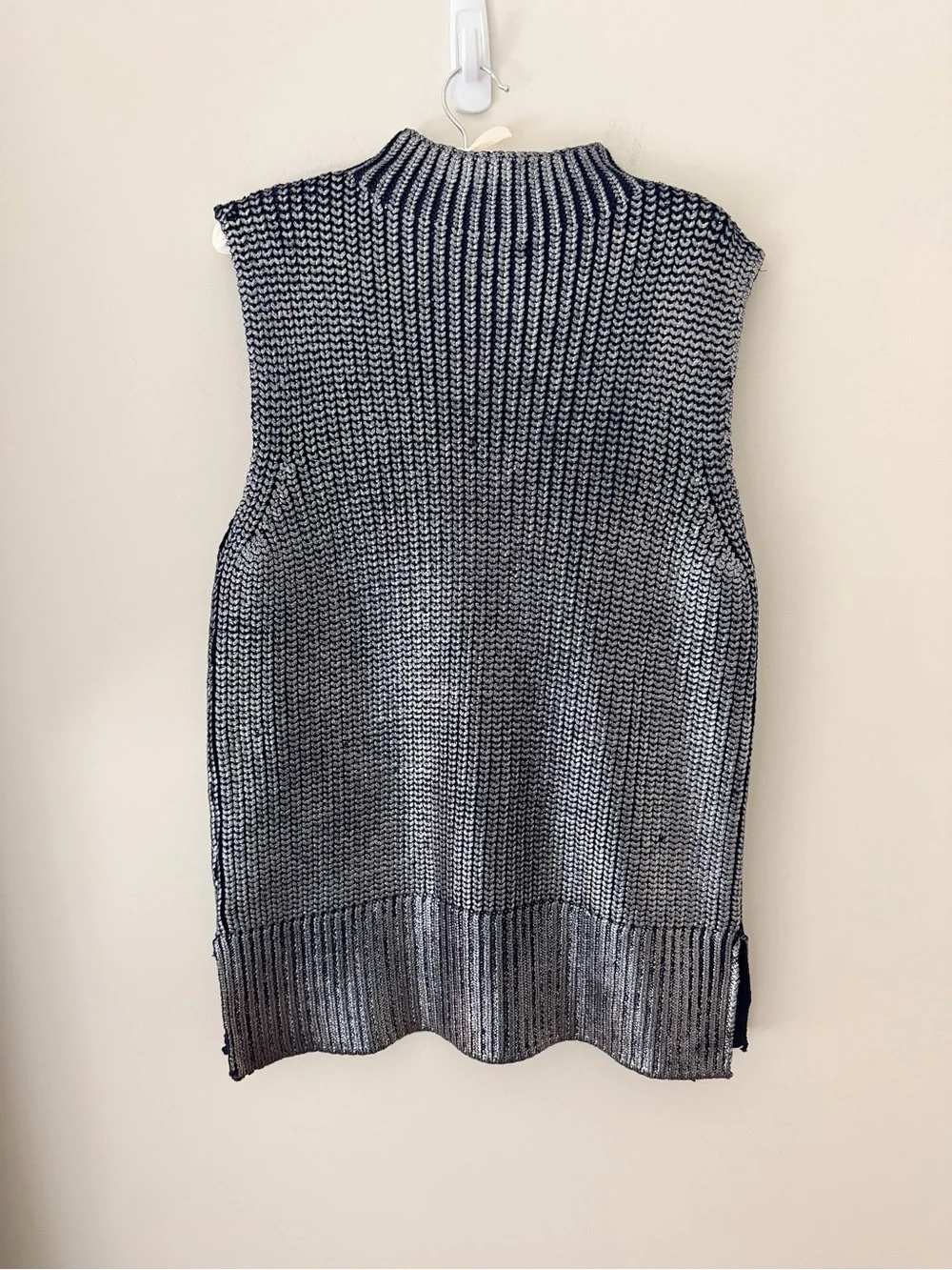 Pilcro Oversized Foil Sweater Vest Size L Blue & Silver Statement Anthropologie - Picture 6 of 14